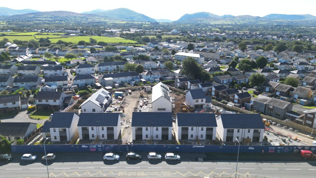 Photo of the new housing estate in Caernarfon